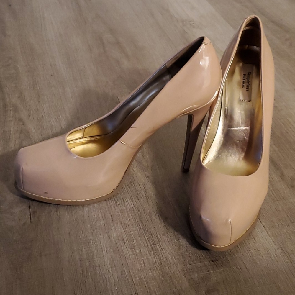Simply Vera by Vera Wang